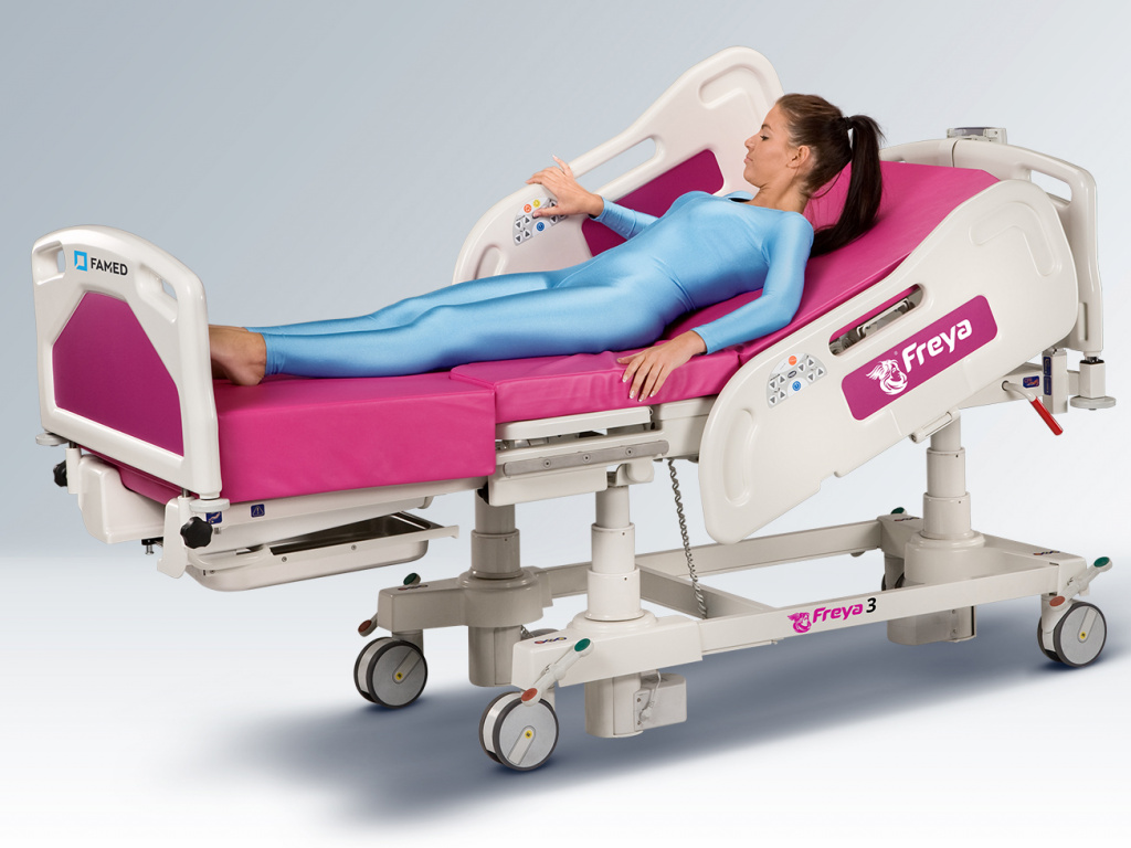 Кресло-кровать LM-02 FAMED в положении 4-секционной функциональной кровати.jpg