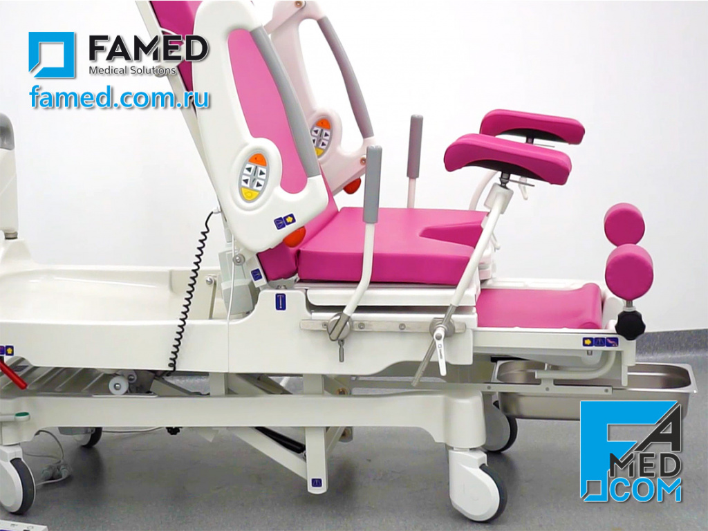 акушерское кресло-кровать FAMED LM-01.4 в положении кресло для родов