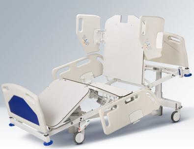 LE-12 FAMED функциональная медицинская ICU кровать для ОРИТ в положении кардиологическое кресло.jpg
