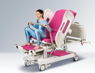 Родовое положение на корточках для кресла-кровати LM-02 FAMED.jpg