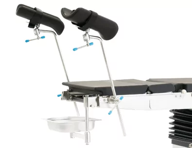 операционный стол FAMED SU-03 с принадлежностями для гинекологии и урологии.webp