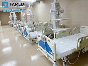 функциональные кровати LE-12 FAMED в отделении реанимации